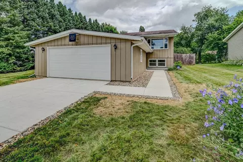 3209 Lotheville Rd, Madison, WI 53704