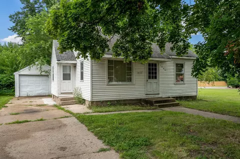 1806 Prairie Ave, Beloit, WI 53511
