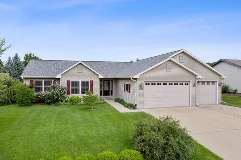 609 E Spring St, Jefferson, WI 53549
