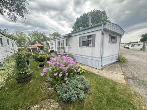 10315 W Greenfield Ave #545, West Allis, WI 53214