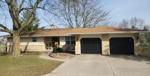 209 Arneson Rd, Barneveld, WI 53507