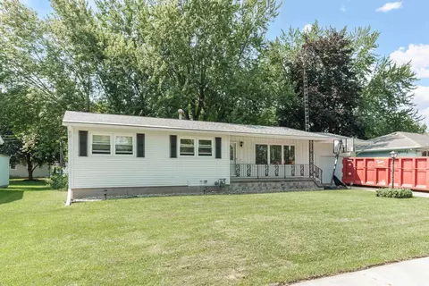 1009 Rock Ave, Waupun, WI 53963