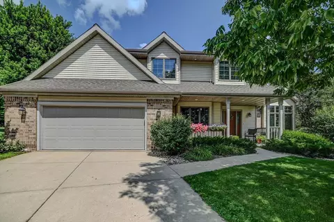 7486 Pucoon Cir, Middleton, WI 53562