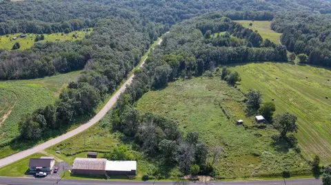 21201 County Road Zz, Richland Center, WI 53581