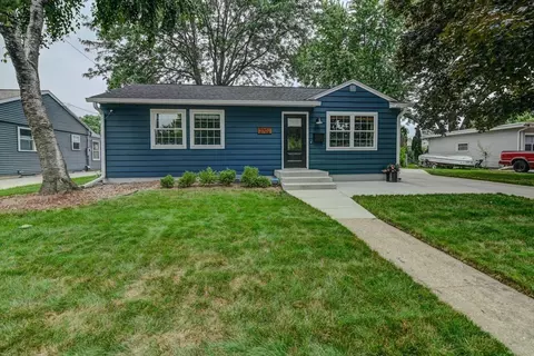 3702 Paus St, Madison, WI 53714