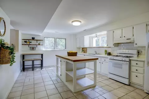 1201 Brookwood Rd, Madison, WI 53711
