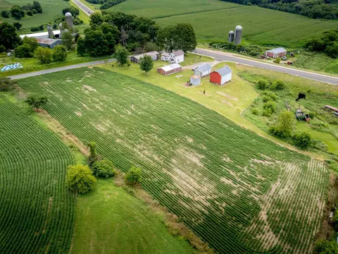 e17596 Wisconsin 33 # 82, Hillsboro, WI 54634