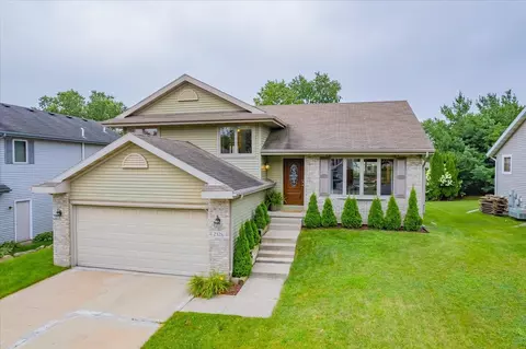 2326 Mica Rd, Madison, WI 53719
