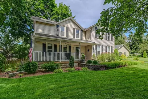 415 N Main St, Cottage Grove, WI 53527