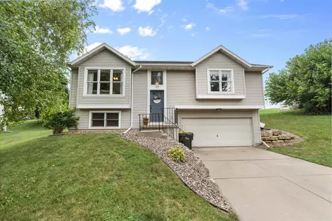 107 Victoria Ln, Barneveld, WI 53507
