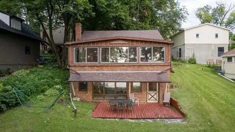 4226 Morris Park Rd, Mcfarland, WI 53558