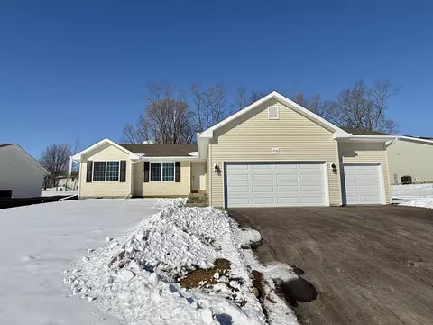 2136 Christilla Dr, Beloit, WI 53511