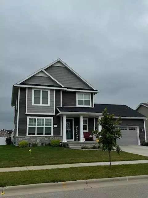 802 Tamarack Ln, Sun Prairie, WI 53590