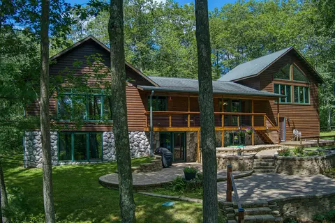 4356 Cedar Ln, Rhinelander, WI 54501