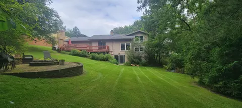 13 Homestead Ct, Madison, WI 53711