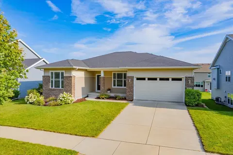 9714 Sunny Spring Dr, Verona, WI 53593