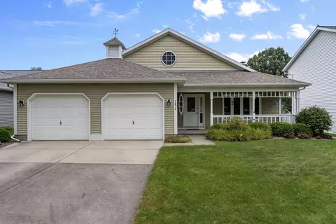 7854 W Oakbrook Cir, Madison, WI 53717