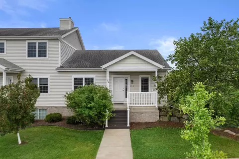 845 Kimball Ln #1, Verona, WI 53593