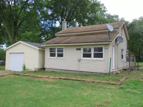 245 Sherman Ave, Marquette, WI 53947