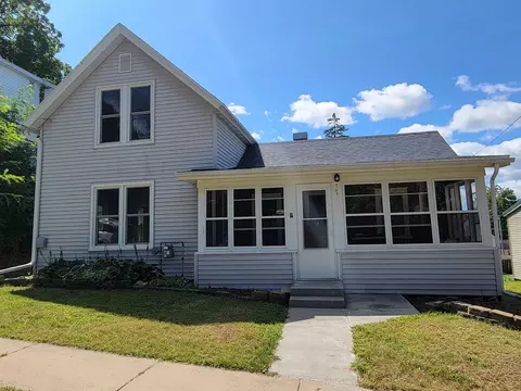369 E Mill St, Richland Center, WI 53581