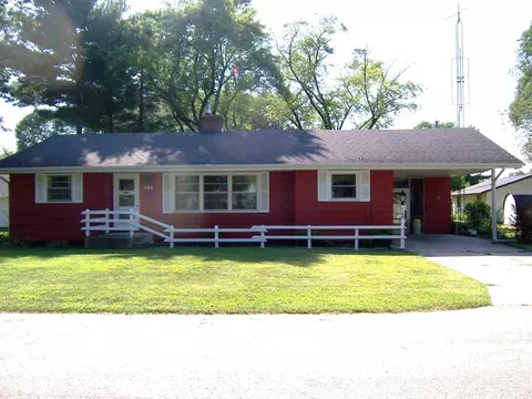 106 S 3rd St, Avoca, WI 53506