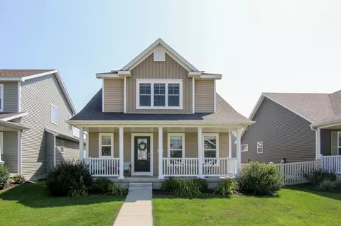 1823 Autumn Lake Pkwy, Madison, WI 53718