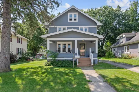 205 W Burnett St, Beaver Dam, WI 53916