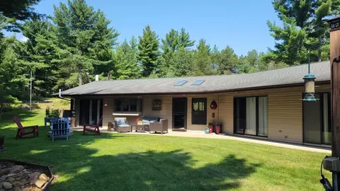 364 Backwater Trl, Nekoosa, WI 54457