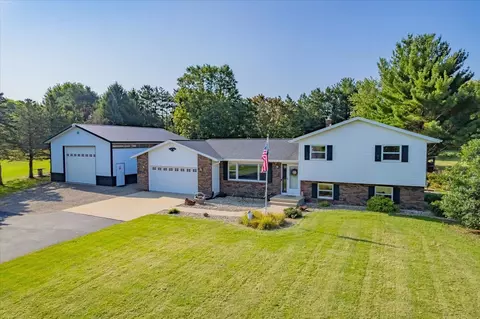 2765 Happy Valley Rd, Sun Prairie, WI 53590