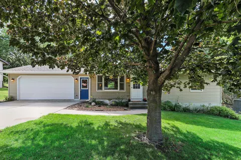 413 Durst Rd, New Glarus, WI 53574