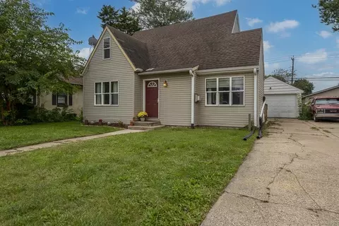 1334 Center Ave, Janesville, WI 53546