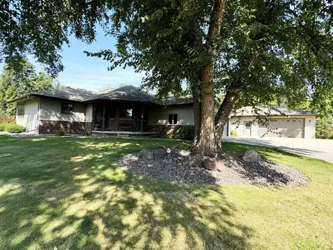 w10227 Hickory Court, Waupun, WI 53963