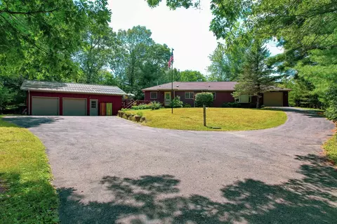 e10767 Delton Road, Baraboo, WI 53913