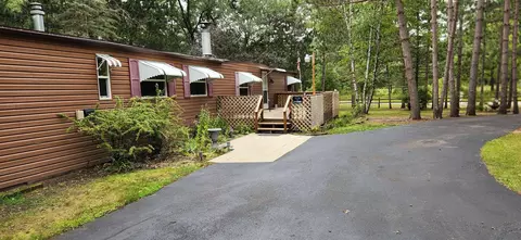921 Fur Ave, Wisconsin Dells, WI 53965