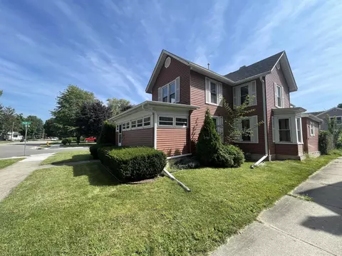 538 Prairie Ave, Janesville, WI 53545