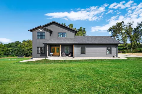8088 Horseshoe Bend Rd, Blanchardville, WI 53516