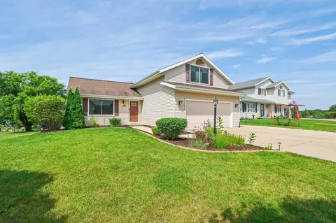 5206 Monarda Ct, Mcfarland, WI 53558