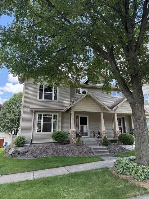 637 Hercules Trl, Madison, WI 53718