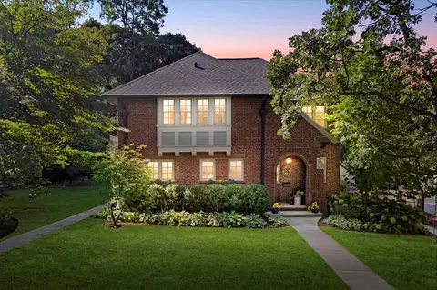 2121 Van Hise Ave, Madison, WI 53726