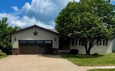 1140 Heeler Ave, Tomah, WI 54660
