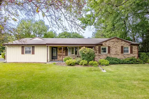 4004 Lunar Dr, Janesville, WI 53546