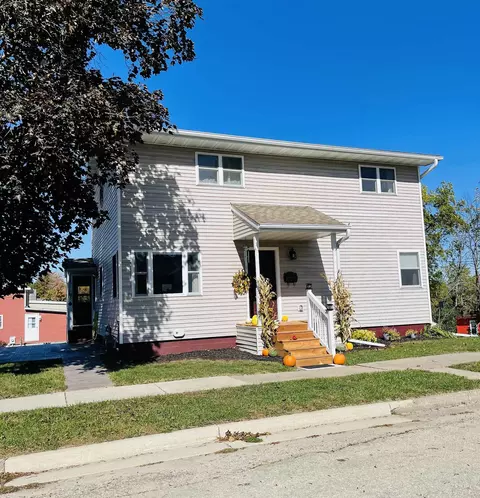 204 E Logan St, Tomah, WI 54660