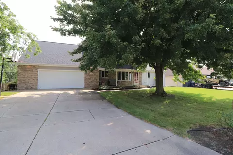728 N Waveland Rd, Janesville, WI 53548
