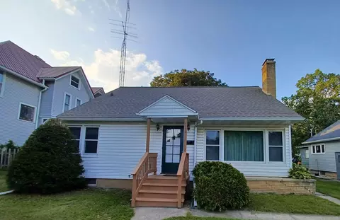 326 5th Ave, Baraboo, WI 53913