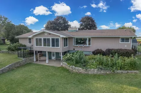 w4977 County Road South, Horicon, WI 53032