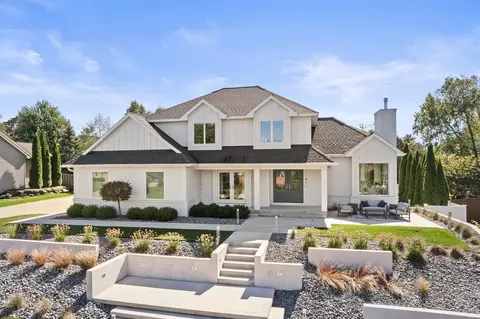 1843 Chadsworth Dr, Sun Prairie, WI 53590