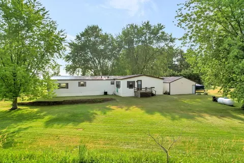 w1183 Rudys Lane, Montello, WI 53949