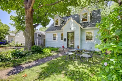 1834 Sheridan St, Madison, WI 53704