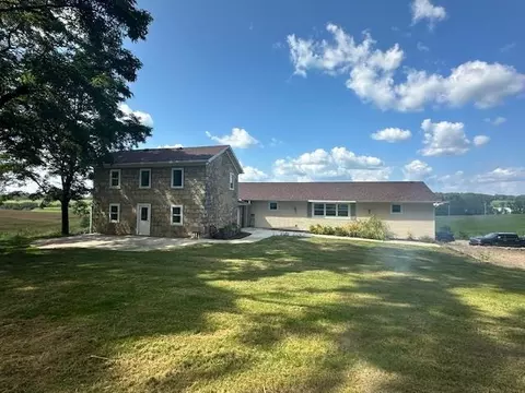 n5157 Jordan Center Road, Argyle, WI 53504