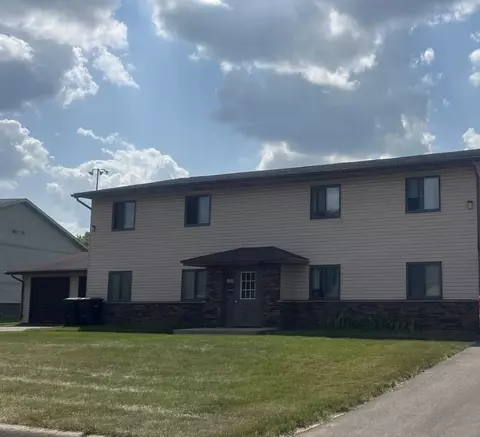 202 Danbury Ct, Deforest, WI 53532